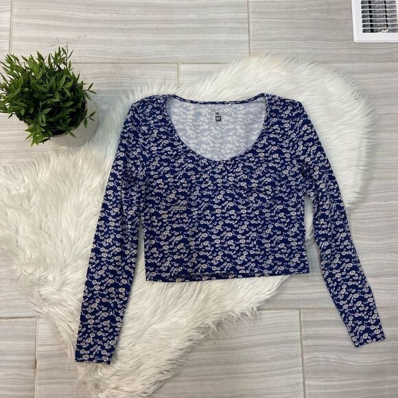 Me to We Floral Crop Long Sleeve - Picture 1 of 8